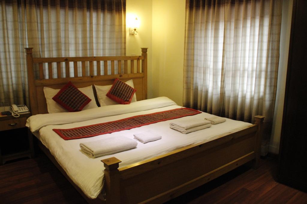 Hotel Peace N Park Kathmandu Phòng bức ảnh