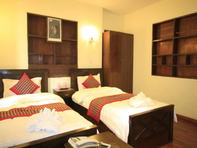 Hotel Peace N Park Kathmandu Ngoại thất bức ảnh