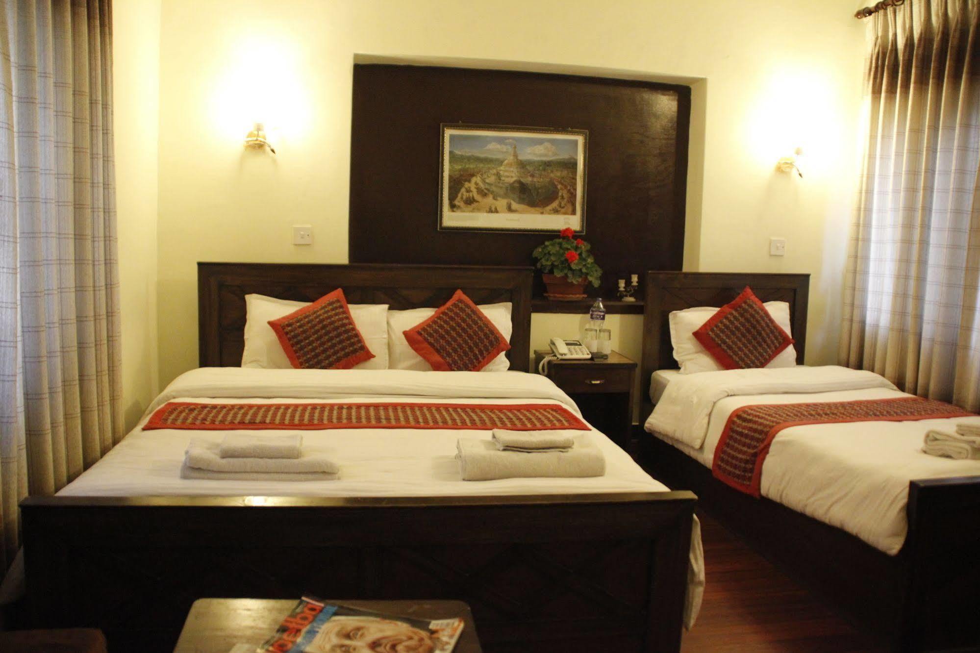 Hotel Peace N Park Kathmandu Ngoại thất bức ảnh